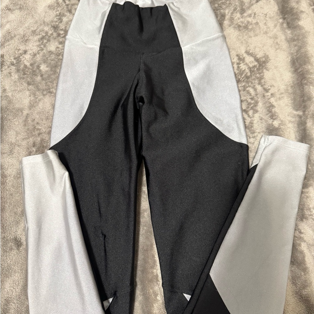 Black and White Colorblock Leggings